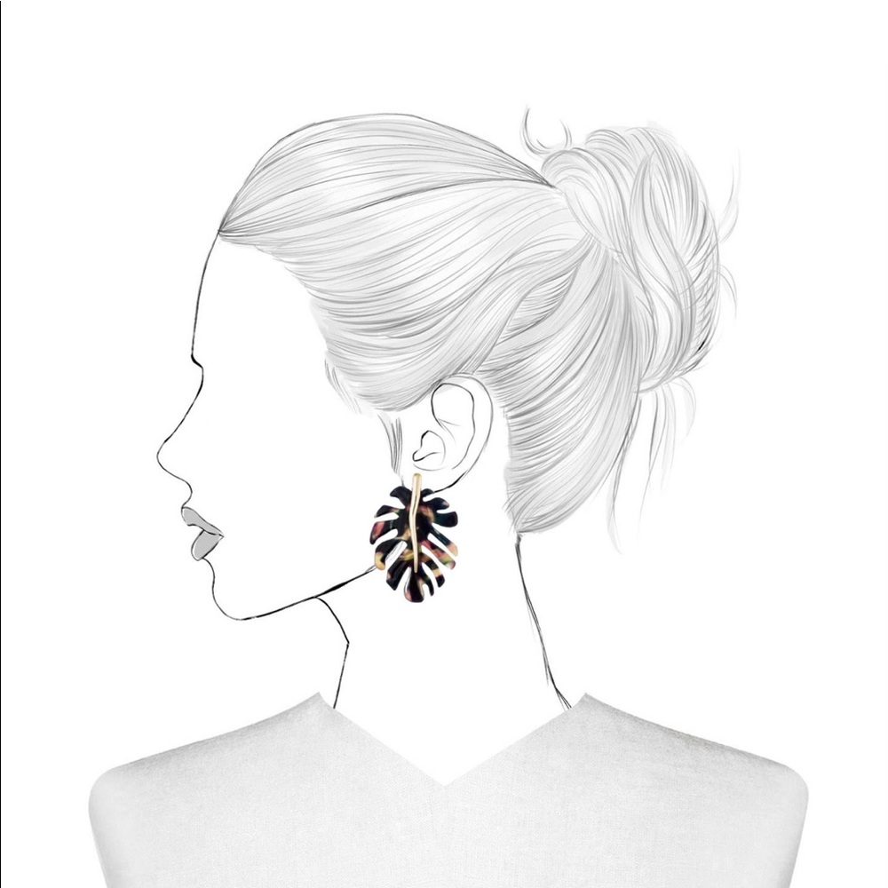 NEW! BaubleBar Leaf Earrings